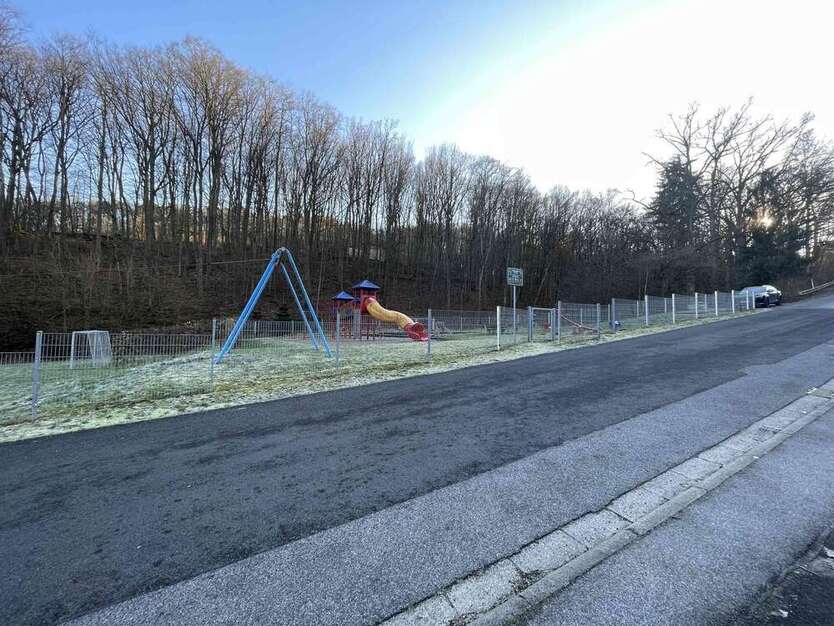 Grundstück zu verkaufen in Eltmann 74.000 € 1073 m²