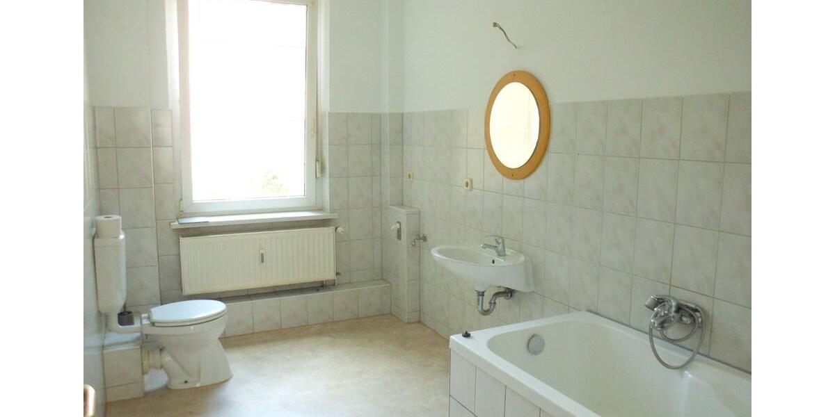 Etagenwohnung Lichtenstein (Sachsen) - 2 Zimmer, 40 m&sup2;, 210&euro; | Angebot:25889899