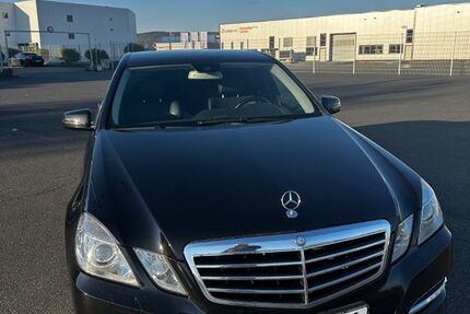 Mercedes-Benz E 300 163.000 km 14.400 &euro; Neuwied 56564
