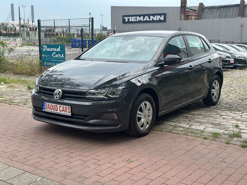 VW Polo 182.000 km 5.499 € Bremen 28199