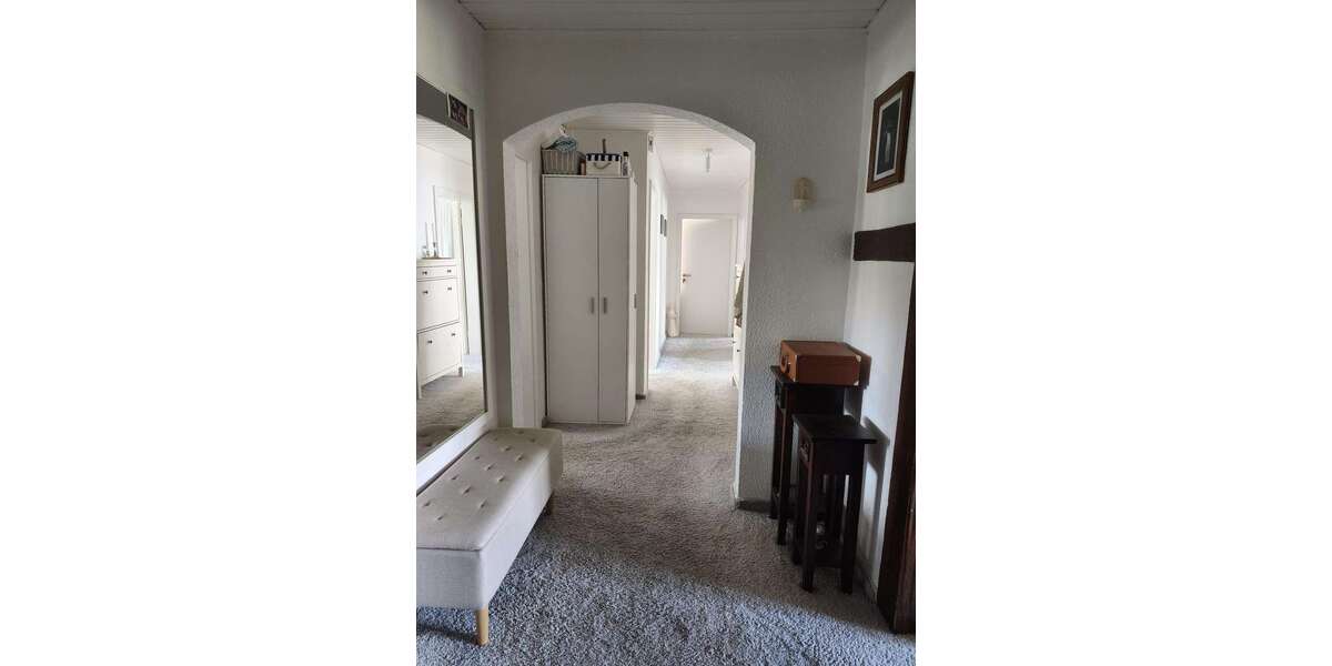 Etagenwohnung Überlingen (Bodensee) - 3 Zimmer, 100 m&sup2;, 920&euro; | Angebot:27125757