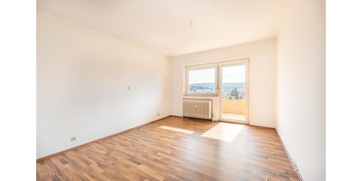 Etagenwohnung Obersulm - 3 Zimmer, 74 m&sup2;, 258.000&euro; | Angebot:26000165