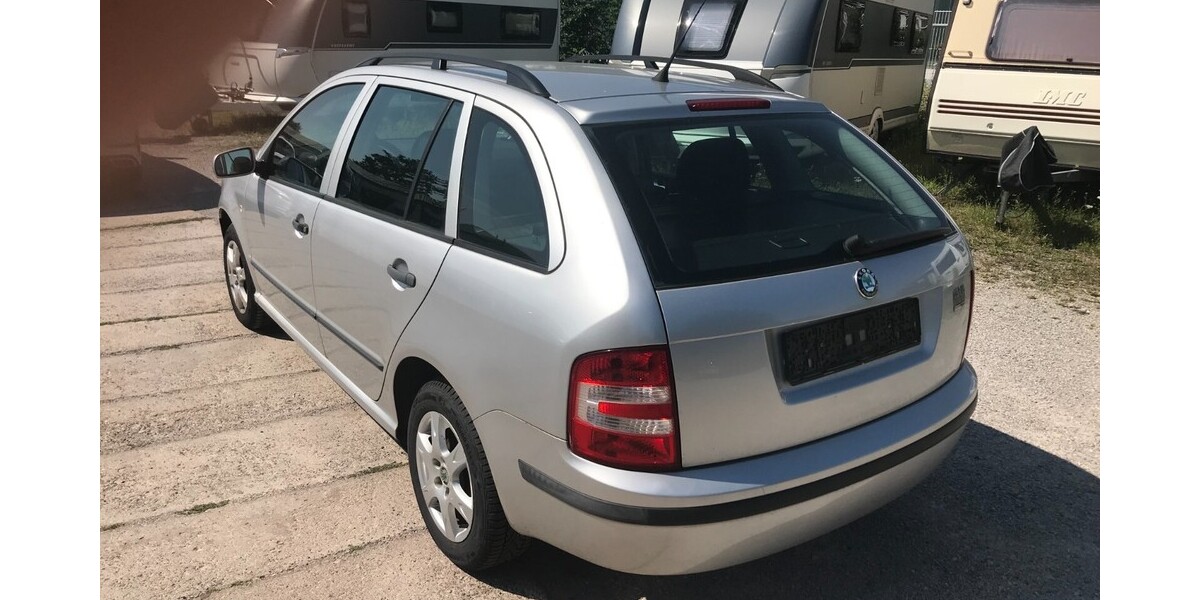 Skoda Fabia Combi 211.000 km 2.120 € Weimar 99423