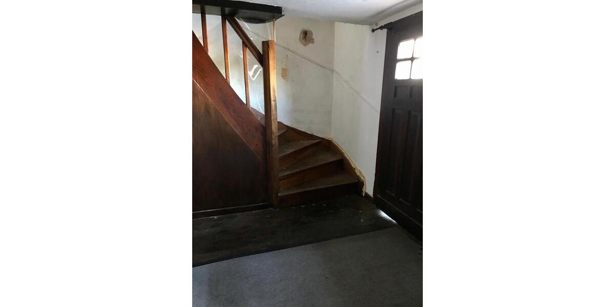 Einfamilienhaus Bad Wildungen - 3 Zimmer, 100 m&sup2;, 25.000&euro; | Angebot:26399810