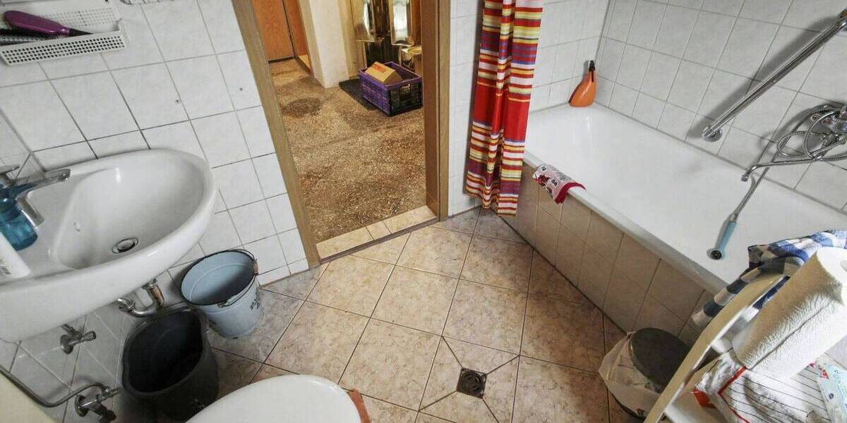 Einfamilienhaus Chemnitz Grüna - 5 Zimmer, 140 m&sup2;, 200.000&euro; | Angebot:26699080
