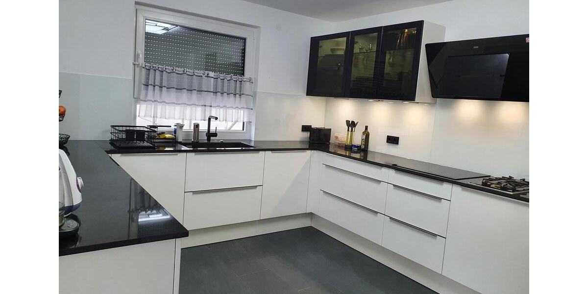 Doppelhaushälfte Fürth Bislohe - 6 Zimmer, 180 m&sup2;, 2.400&euro; | Angebot:26013534