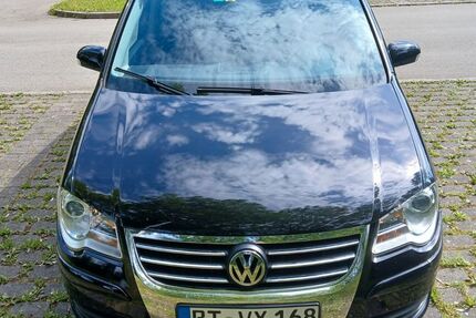 VW Touran 219.000 km 1.400 &euro; Metzingen 72555