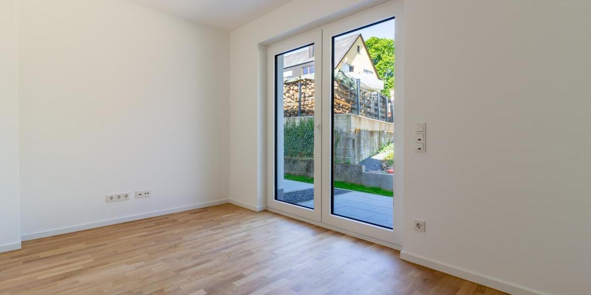 Neues vermietetes 3-Familienhaus als KFW 55 Energiesparhaus in ruhiger Lage Trier-Kernscheid - Mehrfamilienhaus, Wohnhaus Trier Kürenz | Angebot:18822982