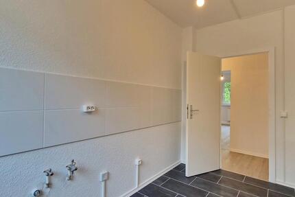 Wohnung Colditz - 3 Zimmer, 58 m&sup2;, 274&euro; | Angebot:18737052