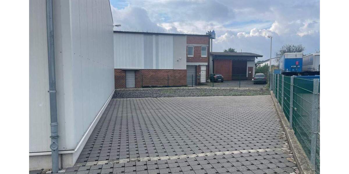 Flexibel, Geräumig, und Optimal gelegen! LagerProduktionshalle in verkehrsgünstiger Lage von Vellmar zimmer