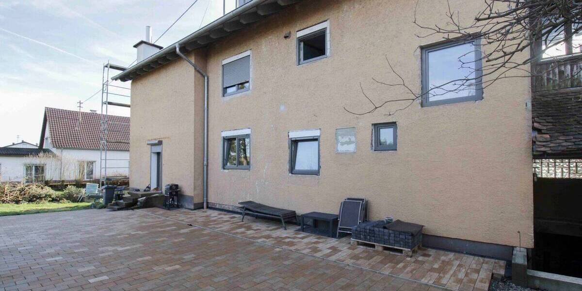 Mehrfamilienhaus, Wohnhaus Mosbach Sattelbach - 9 Zimmer, 300 m&sup2;, 520.000&euro; | Angebot:26055207