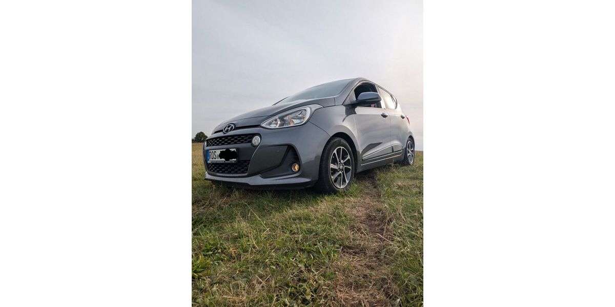 Hyundai i10 99.000 km 9.999 &euro; Bad Doberan 18209