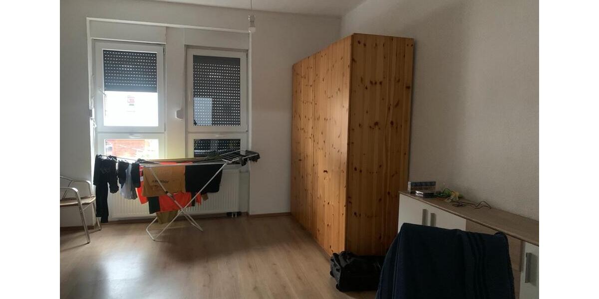 Mehrfamilienhaus (7 Whg) Untervermietung möglich. 14 zimmer