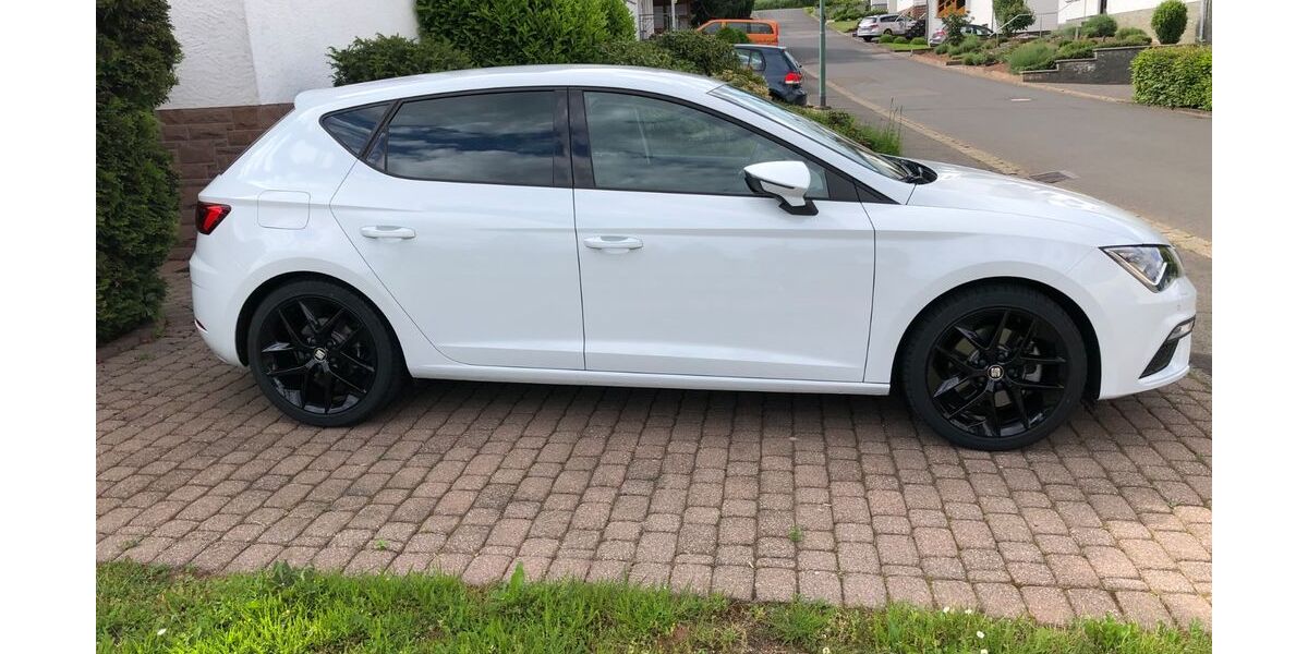 Seat Leon 118.000 km 15.990 &euro; Nachtsheim 56729