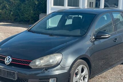 VW Golf 147.000 km 7.990 € Nersingen 89278