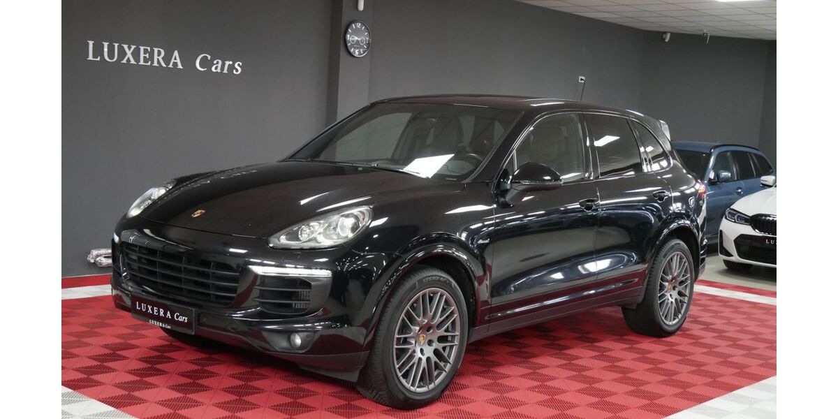 Porsche Cayenne 211.764 km 27.990 &euro; Großmehring 85098