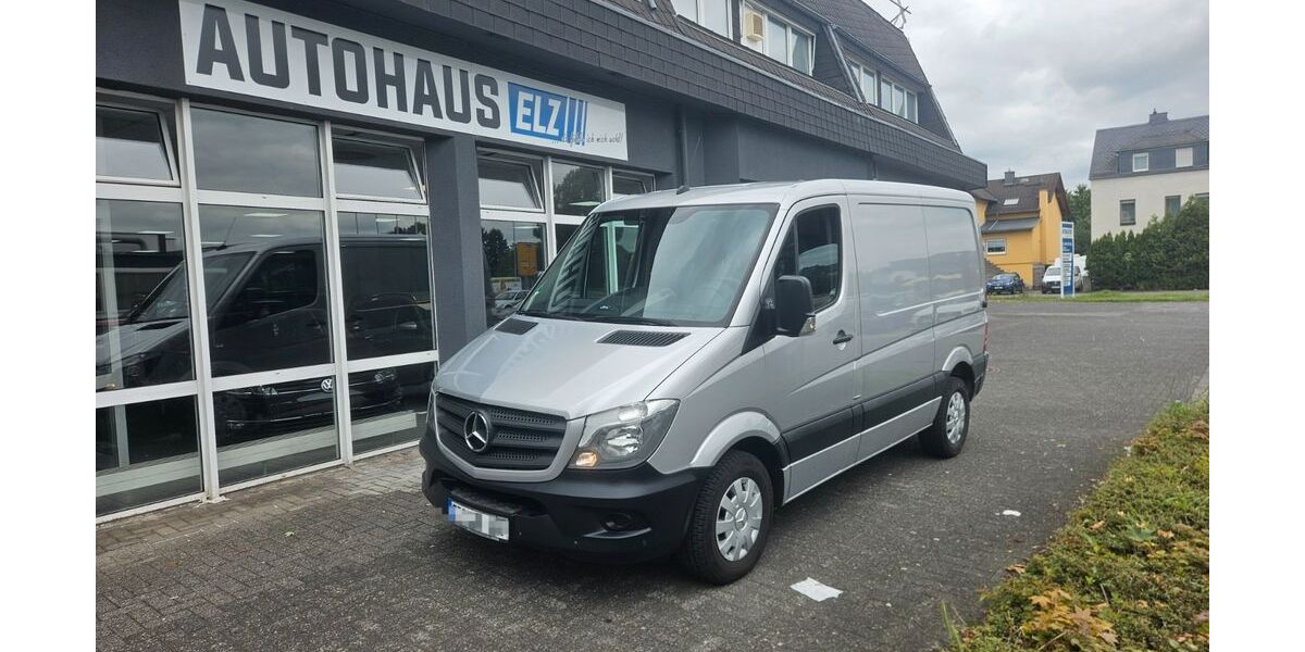Mercedes-Benz Sprinter 178.000 km 14.900 &euro; Limburg an der Lahn 65556