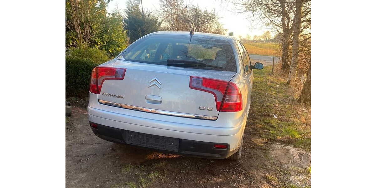 Citroen C5 2.710.000 km 2.295 &euro; Brokdorf 25576