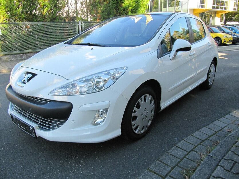 Peugeot 308 Platinum+ Klma+Insp+ TÜV + NEU + 230.447 km 3.435 € Schwalbach/Taunus 65824
