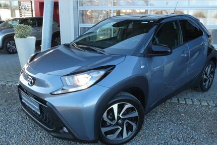 Toyota Aygo (X) 24.800 km 14.900 &euro; Warmsen 31606