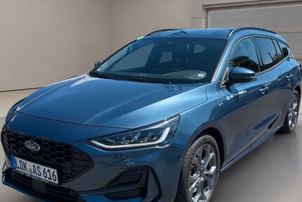 Ford Focus 12.500 km 23.750 &euro; Dillenburg 35683