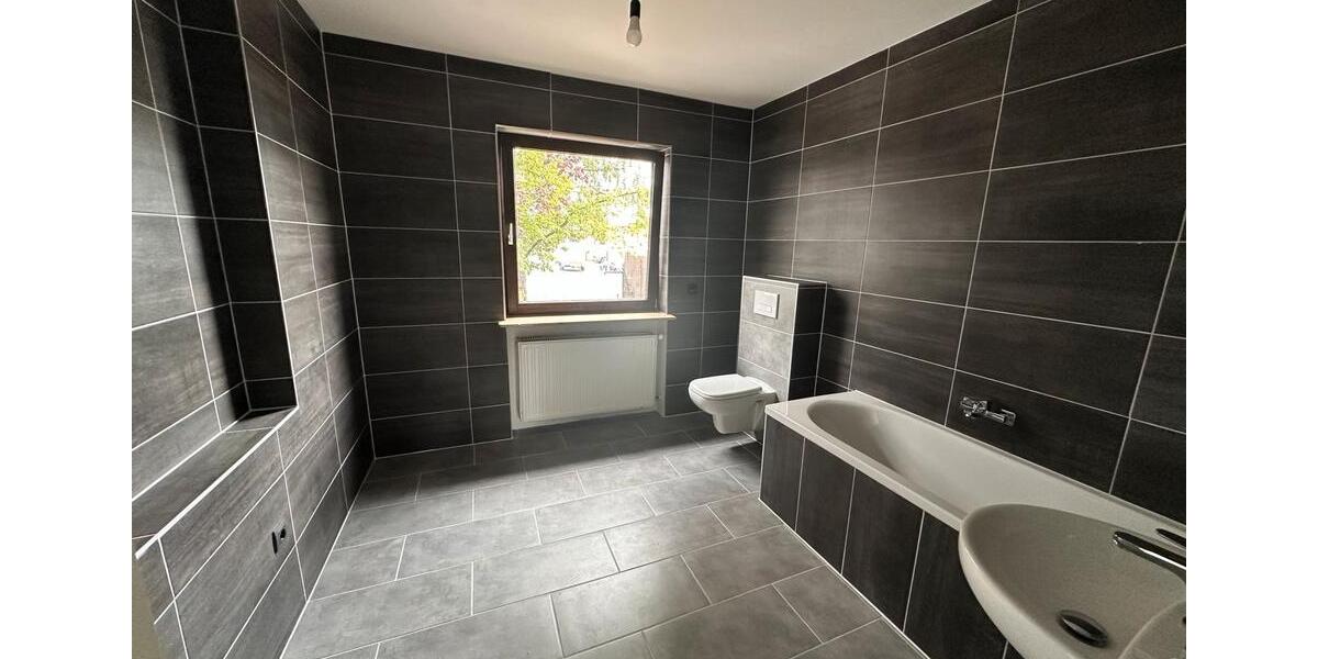 Einfamilienhaus Weiterstadt - 10 Zimmer, 370 m&sup2;, 775.000&euro; | Angebot:26338415