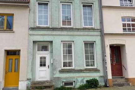 Haus zum Mieten in Wismar 550 € 85 m² 3 zimmer