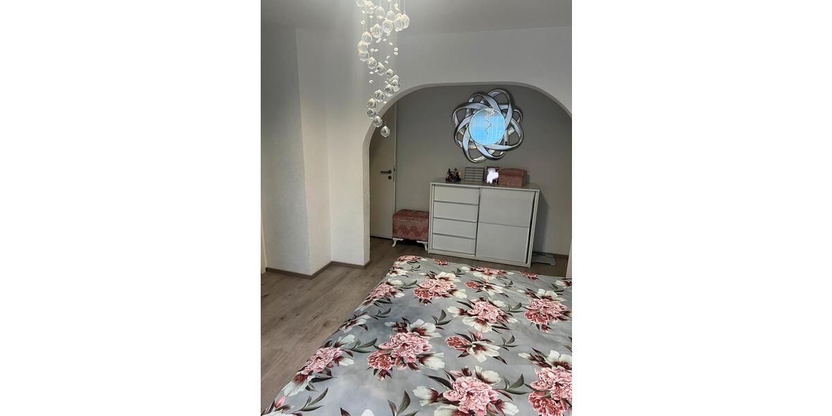 Reihenmittelhaus in Neckarsulm-Neuberg 5 zimmer