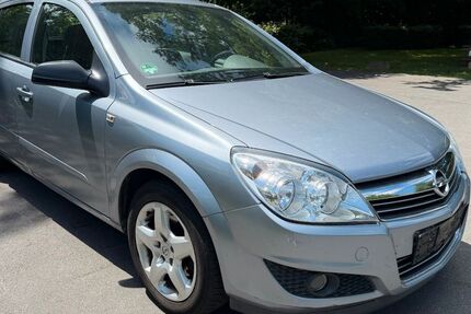 Opel Astra 163.600 km 2.790 &euro; Weilbach 63937