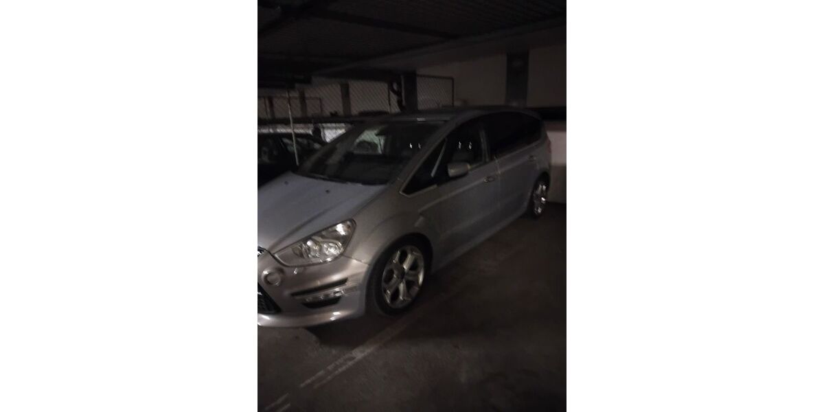 Ford S-Max 232.009 km 8.250 &euro; Heidelberg 69121
