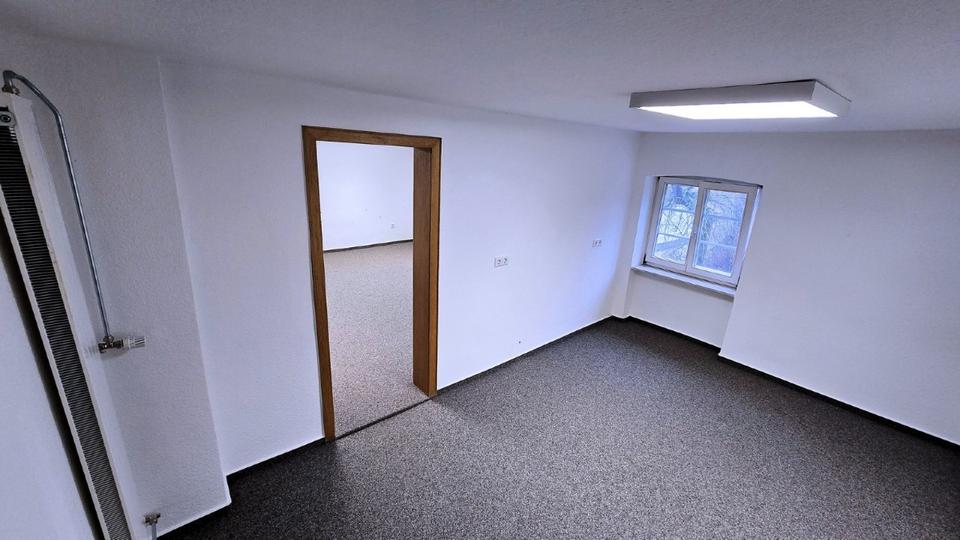 Gewerbeobjekt Steinhagen - 1.200&euro; | Angebot:25439685