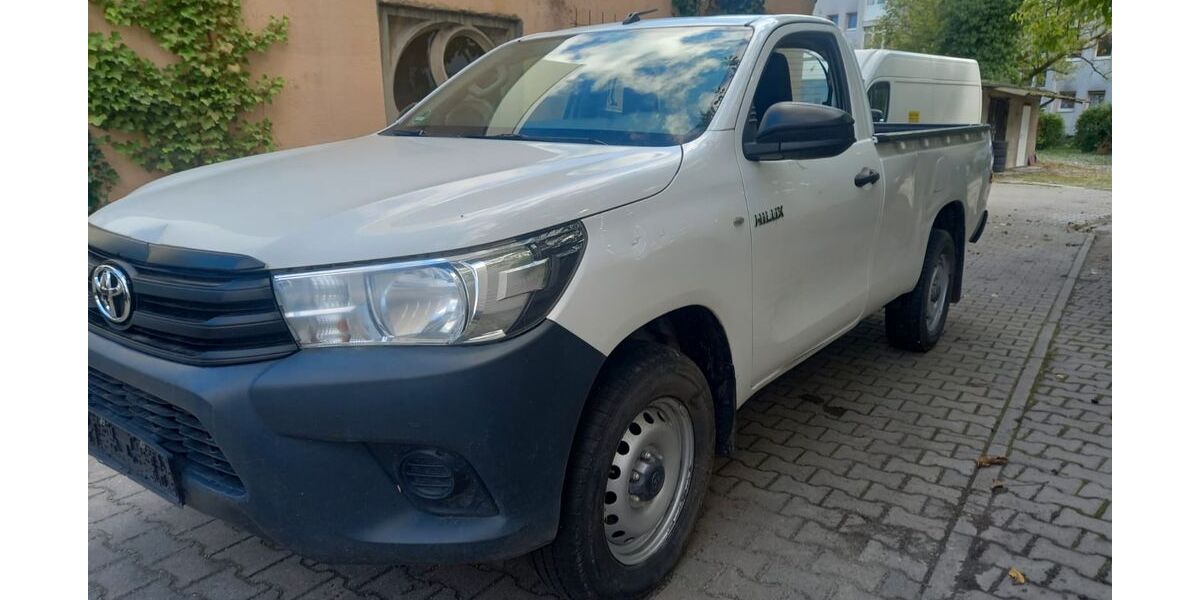 Toyota Hilux 105.000 km 17.000 &euro; Berlin-Mariendorf 12109