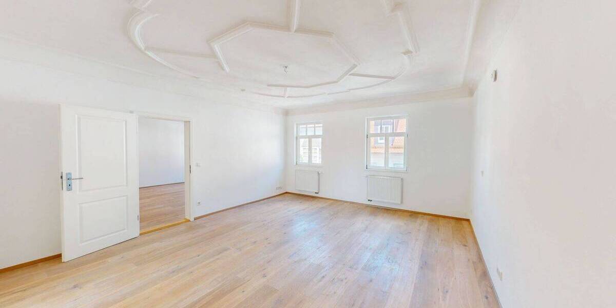 Etagenwohnung Neuburg an der Donau Neuburg - 2 Zimmer, 90 m&sup2;, 315.000&euro; | Angebot:26741547