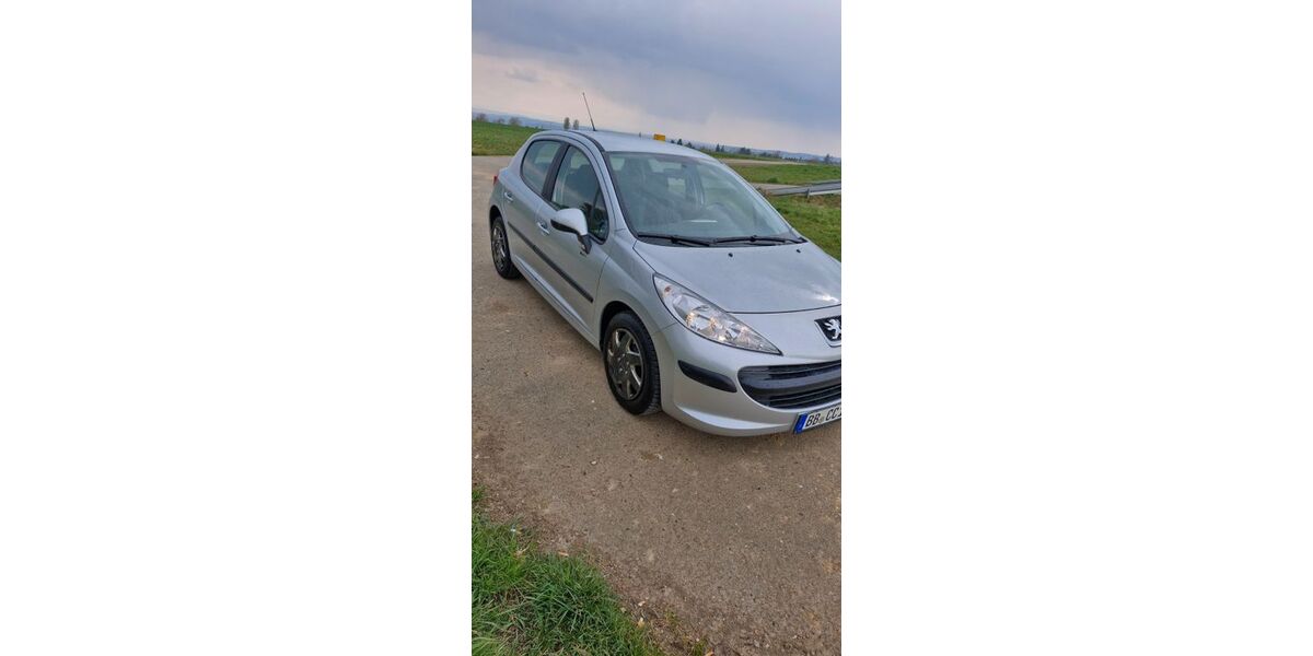 Peugeot 207 117.800 km 1.990 &euro; Herrenberg 71083