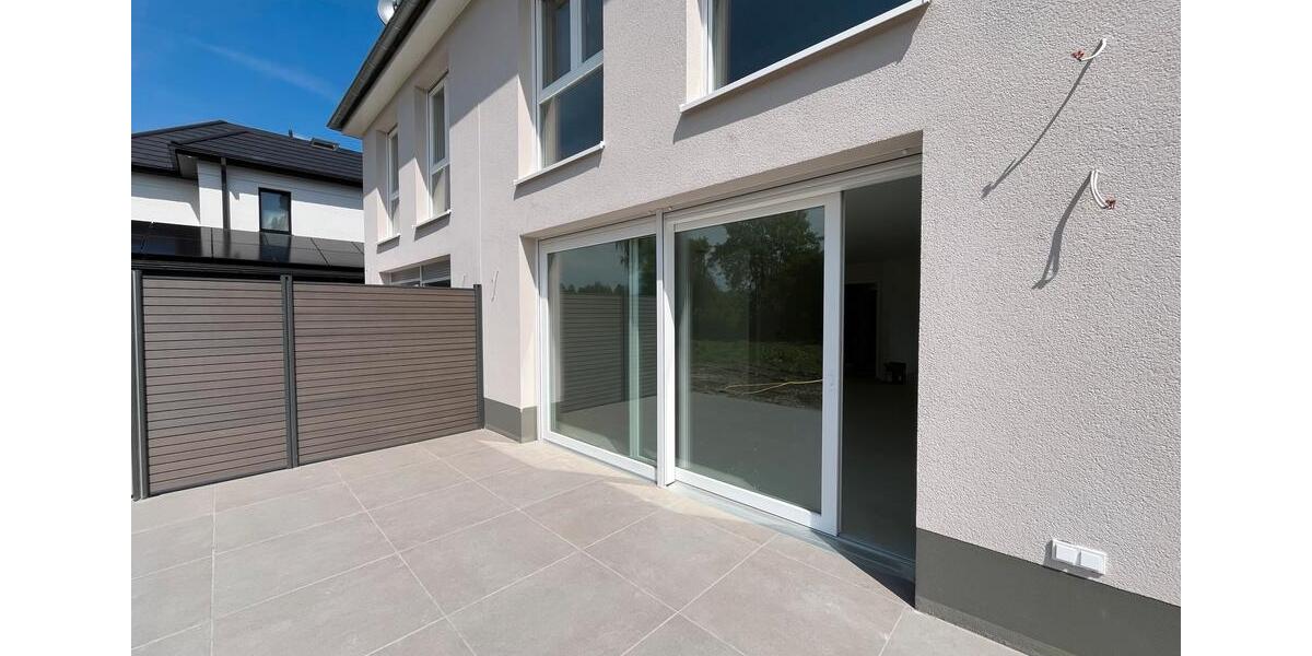 Doppelhaushälfte Erftstadt - 5 Zimmer, 152 m&sup2;, 1.895&euro; | Angebot:26553652