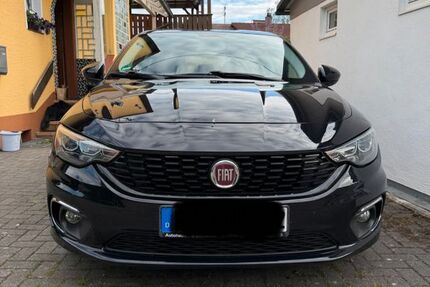 Fiat Tipo 47.000 km 11.490 &euro; Owingen 88696