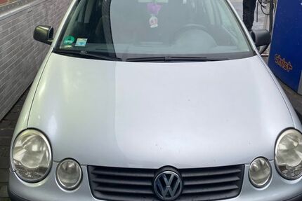 VW Polo 164.000 km 1.950 &euro; Frankfurt am Main 65931