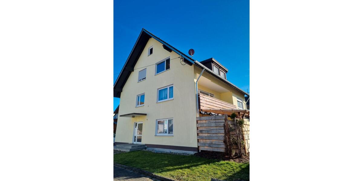 Dachgeschoßwohnung Müllheim - 3 Zimmer, 87 m&sup2;, 329.000&euro; | Angebot:26407438