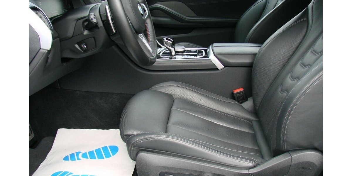 BMW M850 Coupé xDrive 360° Laser Navi HeadUp SoftClose 25.115 km 64.980 &euro; Falkensee 14612