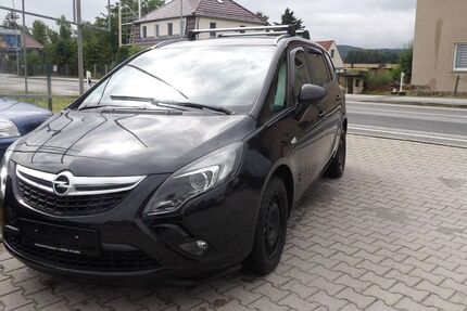 Opel Zafira Tourer 99.000 km 8.499 &euro; Bautzen 02625