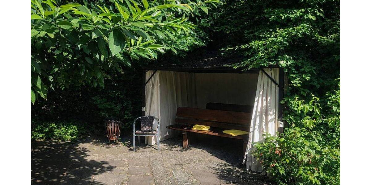 Etagenwohnung Frankfurt am Main Sachsenhausen - 2 Zimmer, 50 m&sup2;, 1.000&euro; | Angebot:26824646