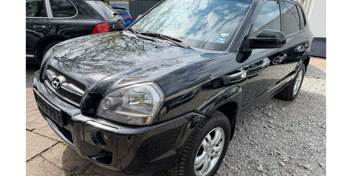 Hyundai TUCSON 254.400 km 3.490 &euro; Bielefeld 33659