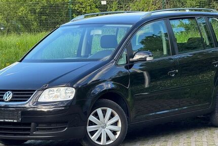 VW Touran 200.000 km 3.000 &euro; Murr 71711