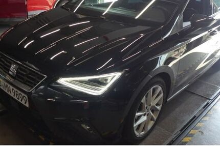 Seat Ibiza 22.049 km 18.830 &euro; Berlin 13089