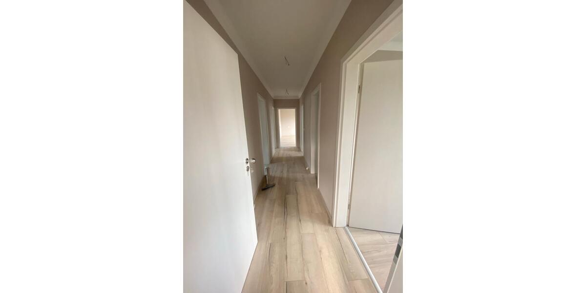 Etagenwohnung Ansbach - 3 Zimmer, 97 m&sup2;, 1.000&euro; | Angebot:26462995