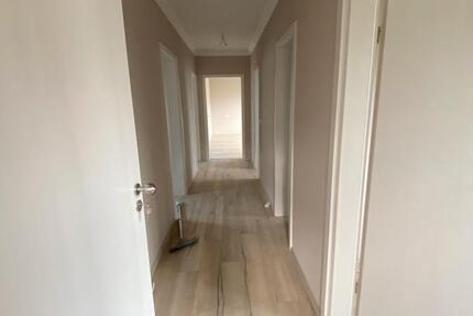 Wohnung Ansbach - 3 Zimmer, 97 m&sup2;, 1.000&euro; | Angebot:26462995