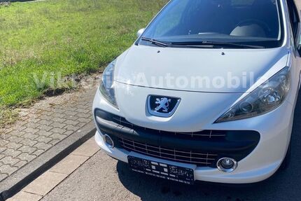 Peugeot 207 170.000 km 2.949 &euro; Saarlouis 66740