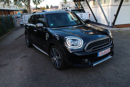 Mini Countryman SE (Cooper) 144.000 km 16.900 &euro; Freiburg i/Brsg 79115
