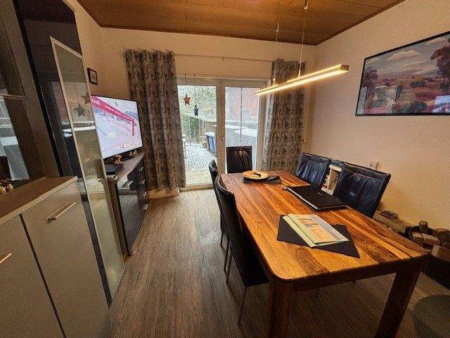 Reihenmittelhaus Mönchengladbach Rheydt - 4 Zimmer, 120 m&sup2;, 247.000&euro; | Angebot:25745904