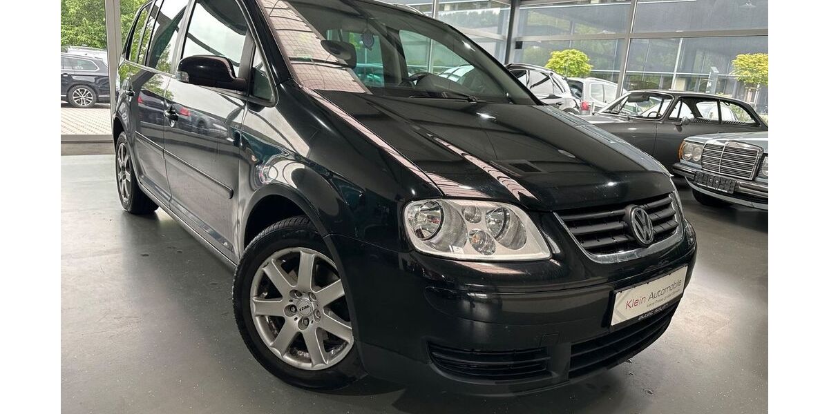 VW Touran 272.000 km 2.990 &euro; Forchtenberg 74670